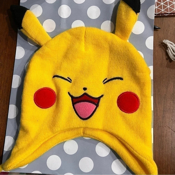 New without tag‎  Pikachu toque - Picture 2 of 3